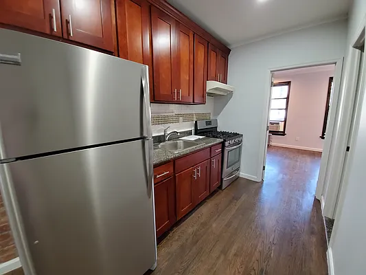 Rented by Ideal Properties Group | media 10