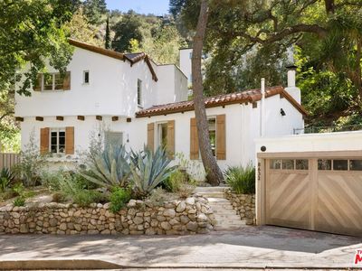 8632 Wonderland Ave, Los Angeles, CA, 90046