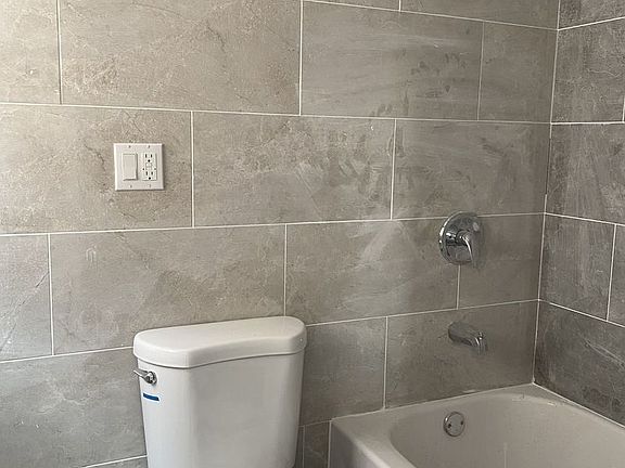 2nd image of 10920 153rd St