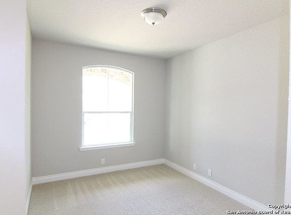 4th image of 15214 McKays Lark