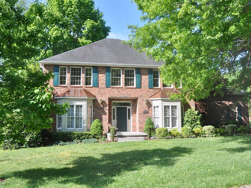 1st image of 3305 Honeywood Dr