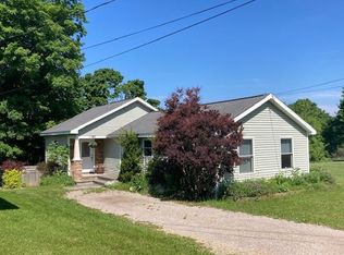 1106 Petoskey St, Petoskey, MI 49770