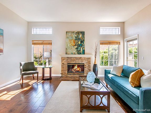 3rd image of 521 Arbor Dr Unit 205