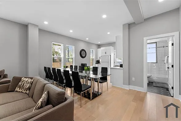 5 bed, 2048 sqft, $7,125 — Photo 2