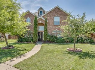 101 Foxwood Ln, Red Oak, TX 75154