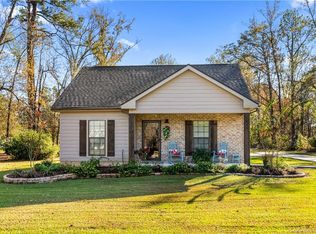 445 Orange St, Dequincy, LA 70633