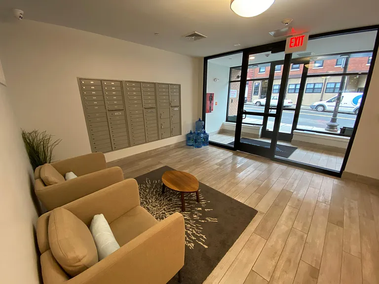250 Meridian St #608 — Photo 25