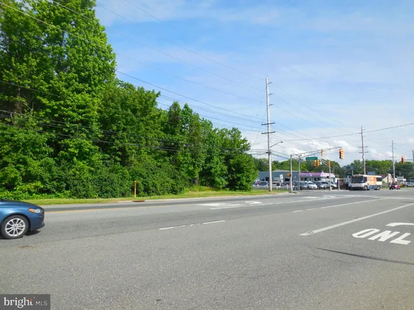 1329 Delsea Dr, Deptford, NJ 08096