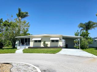 228 2nd St W, Nokomis, FL 34275