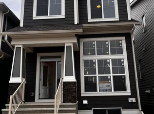 343 Magnolia Dr SE #A, Calgary, AB T3M 3S3