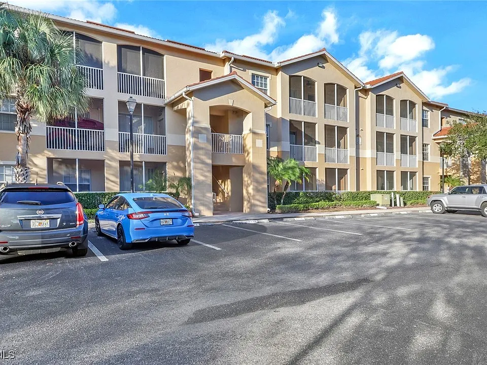 9025 Colby Dr #2111