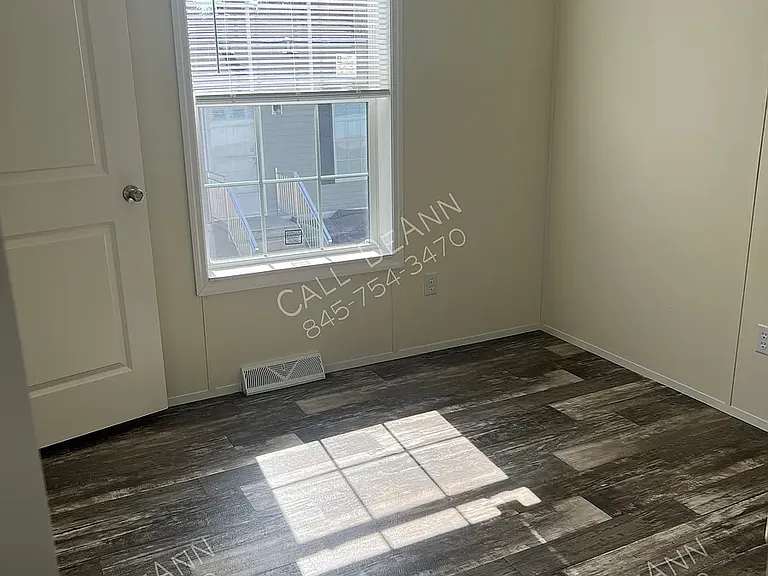 17 Greenwood Dr — Photo 13