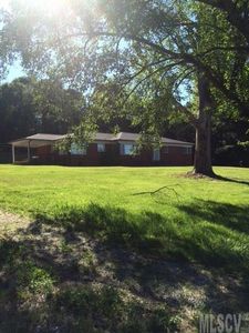 279 Three Forks Church Rd, Taylorsville, NC, 28681