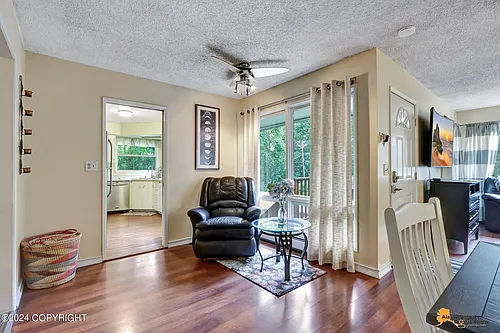 4521 Arctic Blvd #B Photo 1 4521 Arctic Blvd #B Photo 1
