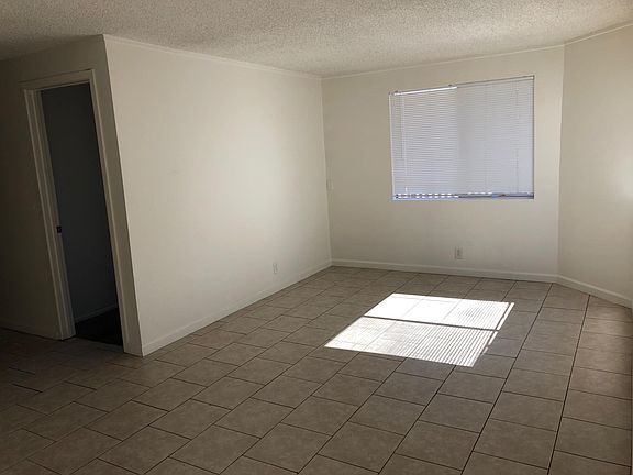 5th image of 360 Pala Vista Dr APT 6