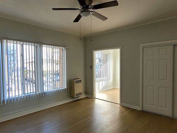 4th image of 856 S Catalina St #209