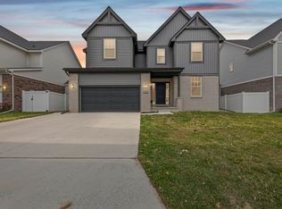 47359 Bayside Cir E, Chesterfield, MI 48047