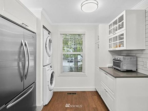 5th image of 10245 NE 129th Ln