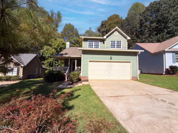 122 Crookham Ct, Wake Forest, NC 27587