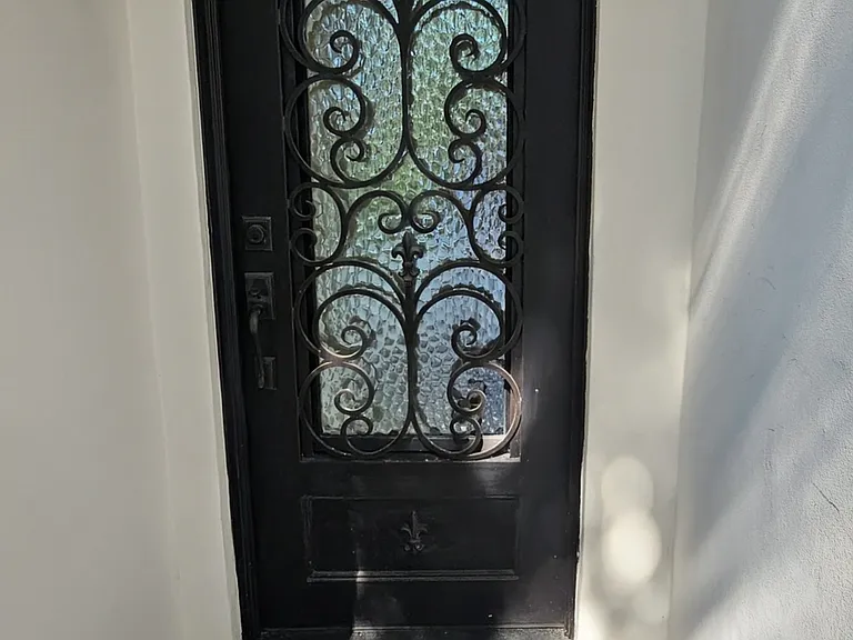 Bonnie Brae Ln — Photo 4