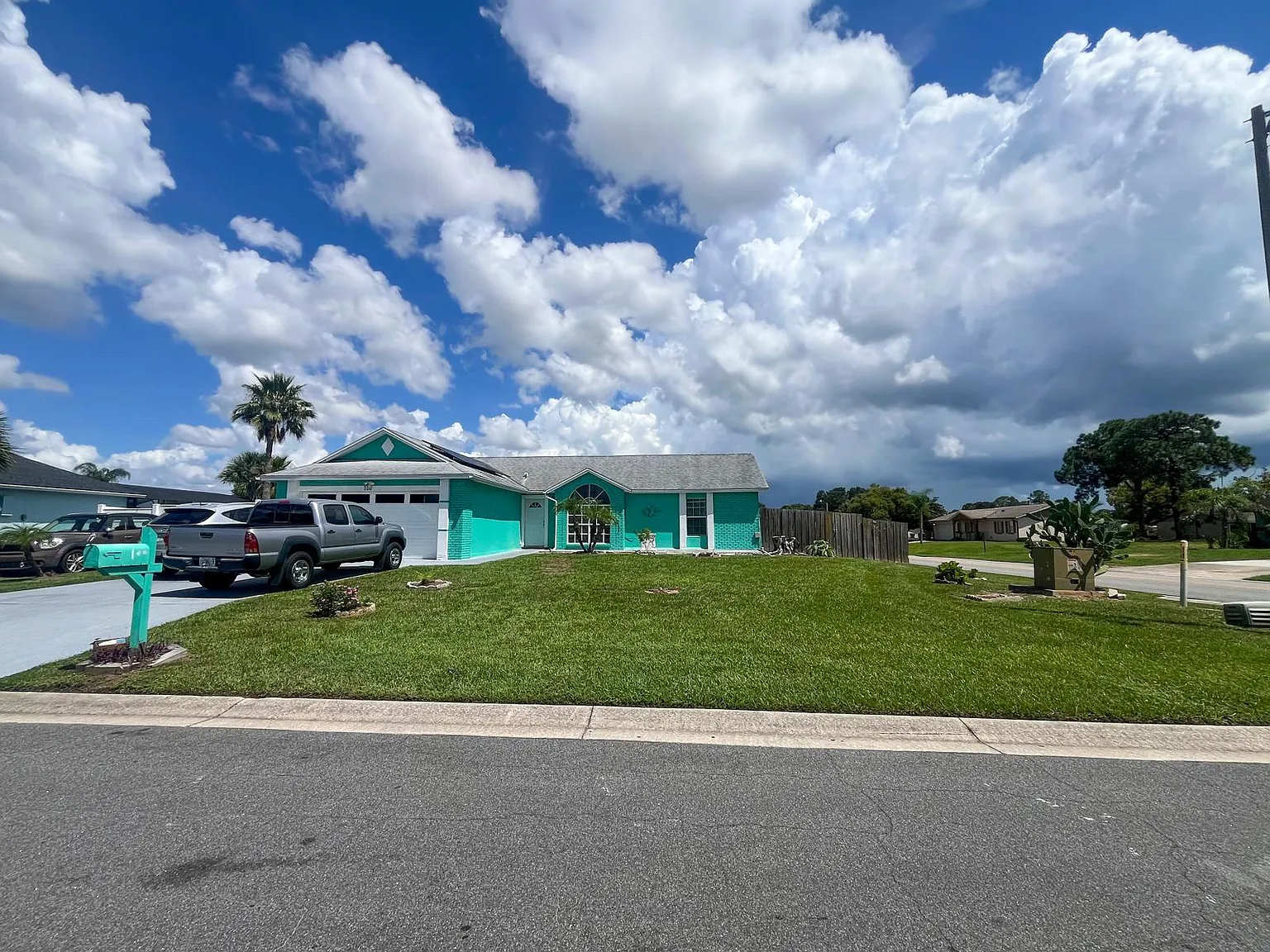 3 bed, 1312 sqft, $2,500 — Photo 1