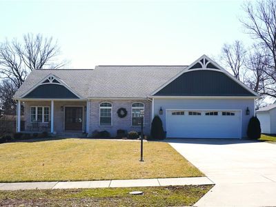 100 Heritage Dr, Tallmadge, OH, 44278