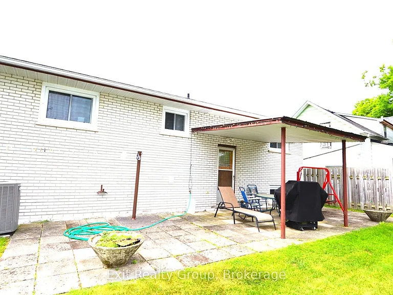 30 Alfred St — Photo 11