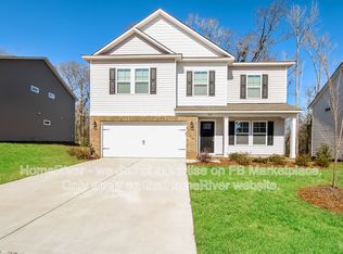 355 Niblick Dr, Sumter, SC 29154