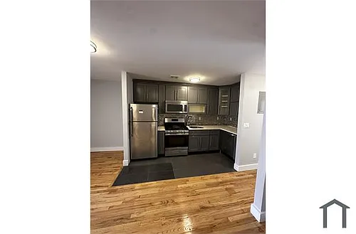 808 Freeman St #3A Photo 1