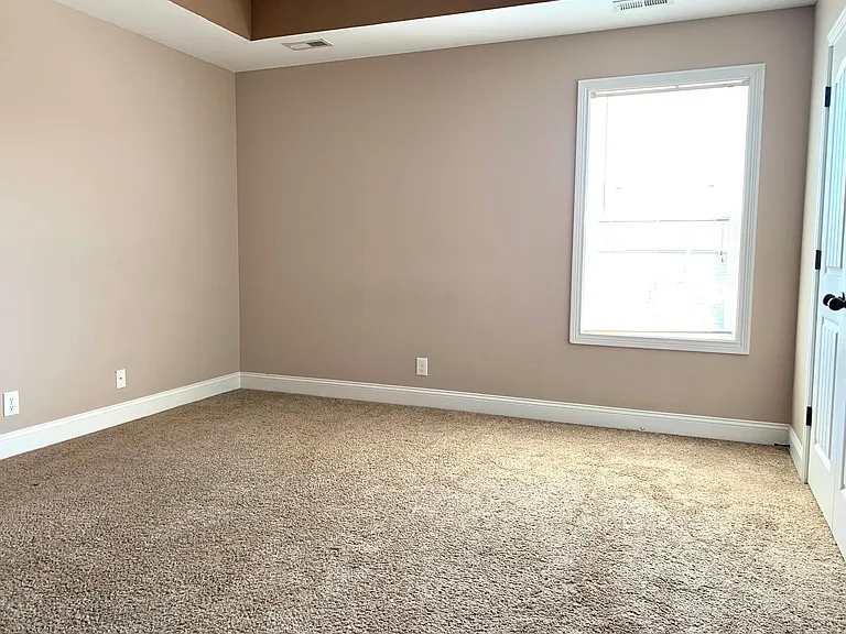 3488 Sikorsky Ln — Photo 33