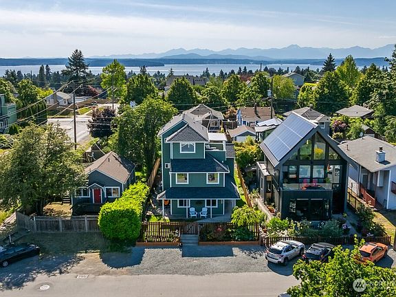 3rd image of 5653 34th Avenue SW