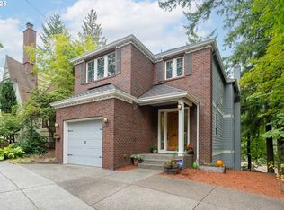 3017 SW Fairview Blvd, Portland, OR 97205