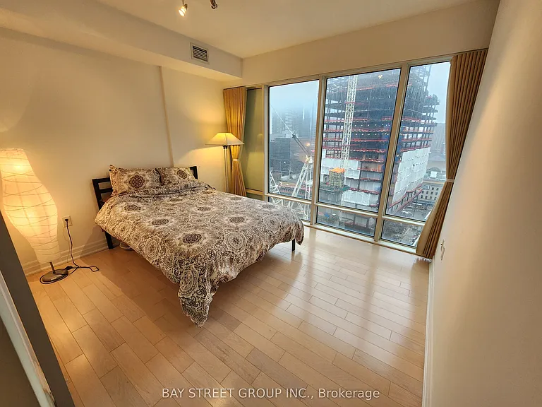8 The Esplanade #1902 — Photo 9