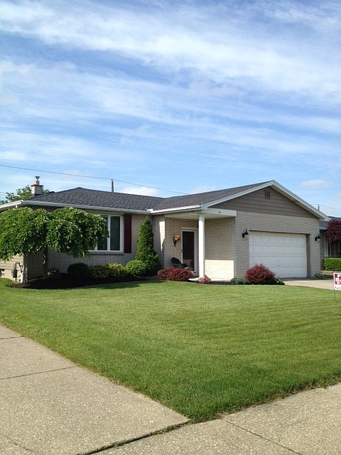 1st image of 79 N Transit Hill Dr