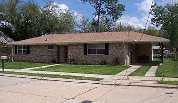 1st image of 4835 Charlene Dr
