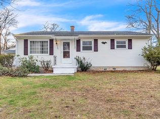 82 Louis Rd, Springfield, MA 01118