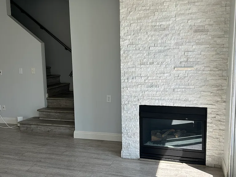 1217 Gonzales Way — Photo 17