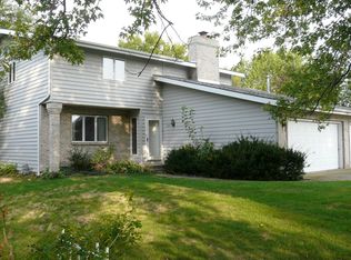 1869 Irene Rd, Sandwich, IL 60548