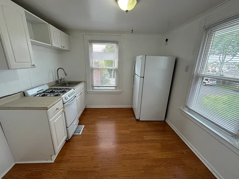 386 Lighthouse Rd #B2 — Photo 2