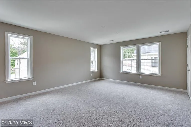 408 Saint Martins Ln — Photo 13