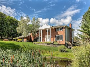 601 N Abington Rd, Waverly Township, PA 18411