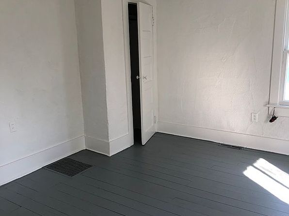 114 Henry St, Lexington, VA 24450