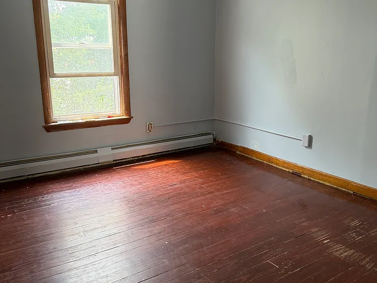 82-84 Francis Ave #2 — Photo 8