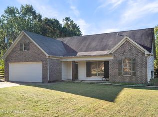 239 Amber Cir, Byhalia, MS 38611