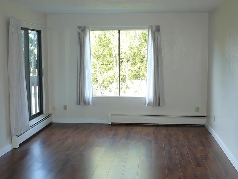 110 Pandora Ave #209 — Photo 10