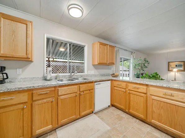 450 Gladycon Rd #52, Colfax, CA 95713