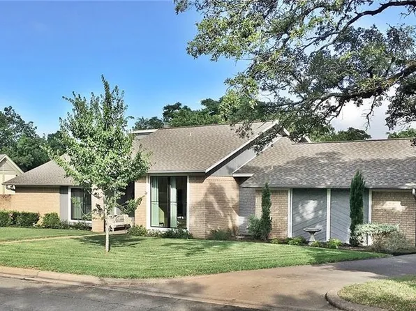 8604 Oakdale Dr, Woodway, TX 76712