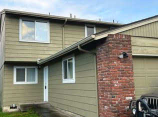 1729 Salishan St SE, Salem, OR 97302