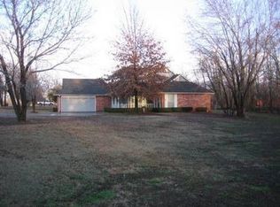 7418 Sleepy Hollow Rd, Tuttle, OK 73089