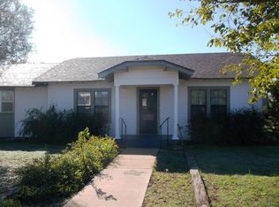 805 E 12th St, Colorado City, TX 79512